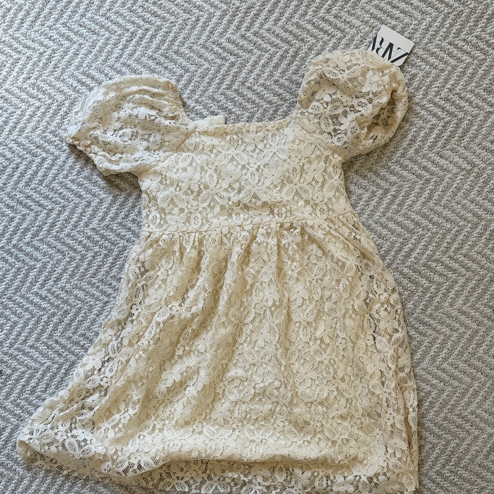 Zara Beige Lace Puff Sleeve Dress